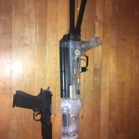 Air soft - Picture 2 of 2